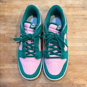 Nike Vibrant Pink and Teal Sneakers